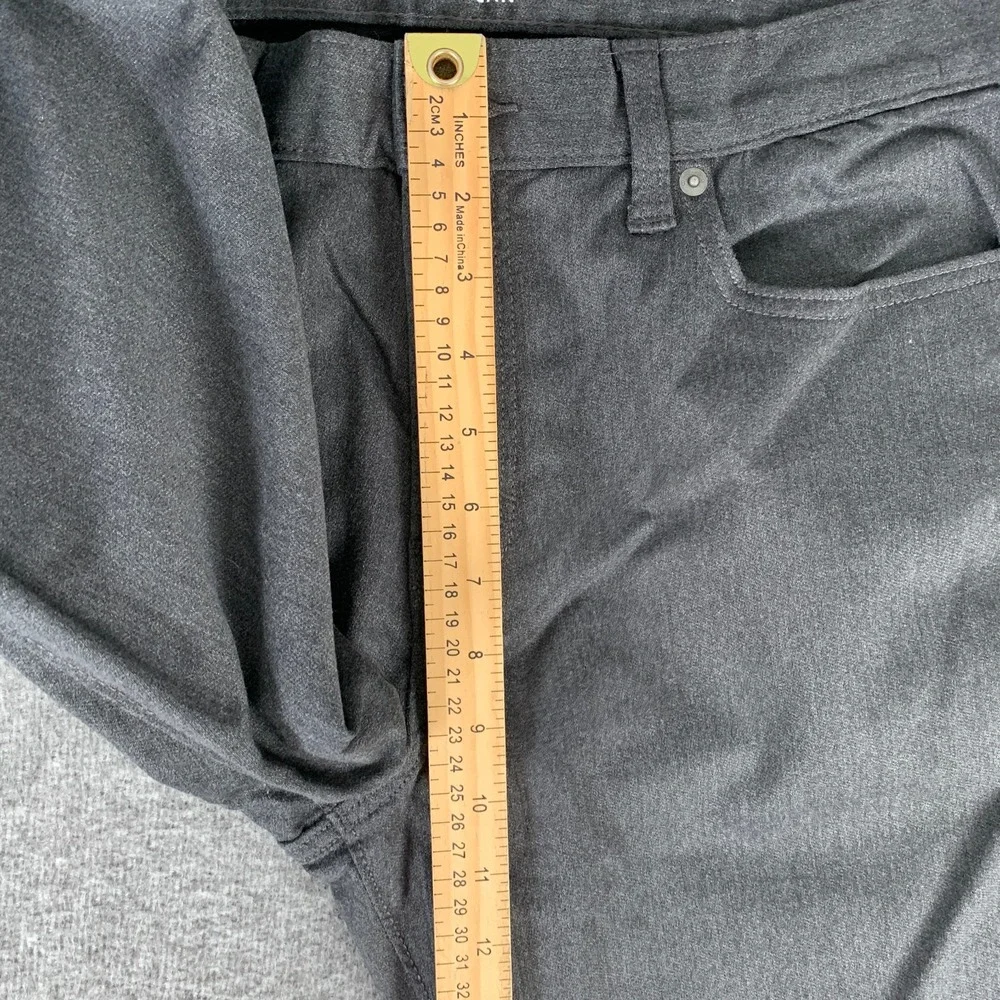 Banana Republic Travel Jean Men 33x31 Gray Slim Fit Pants Modern NEW